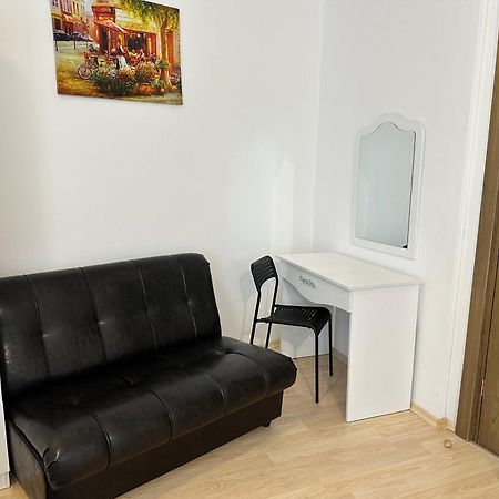 Luxury Apartments In St. John Park Бансько Екстер'єр фото