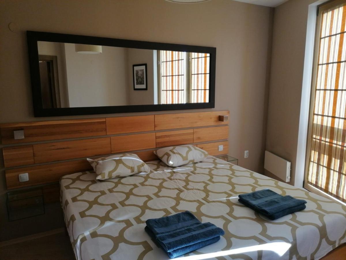 Luxury Apartments In St. John Park Бансько Екстер'єр фото