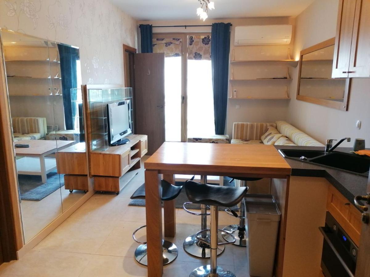 Luxury Apartments In St. John Park Бансько Екстер'єр фото