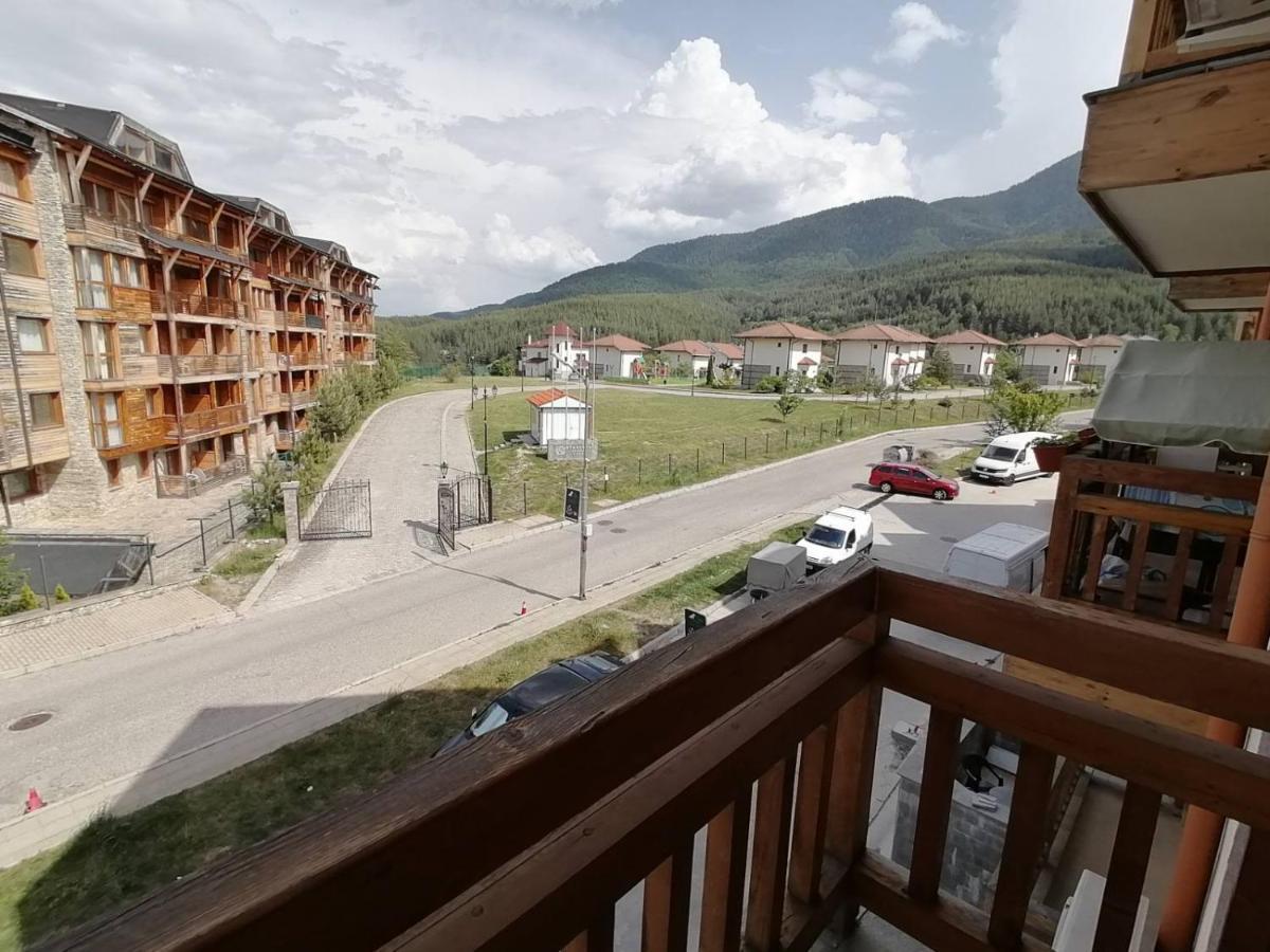 Luxury Apartments In St. John Park Бансько Екстер'єр фото