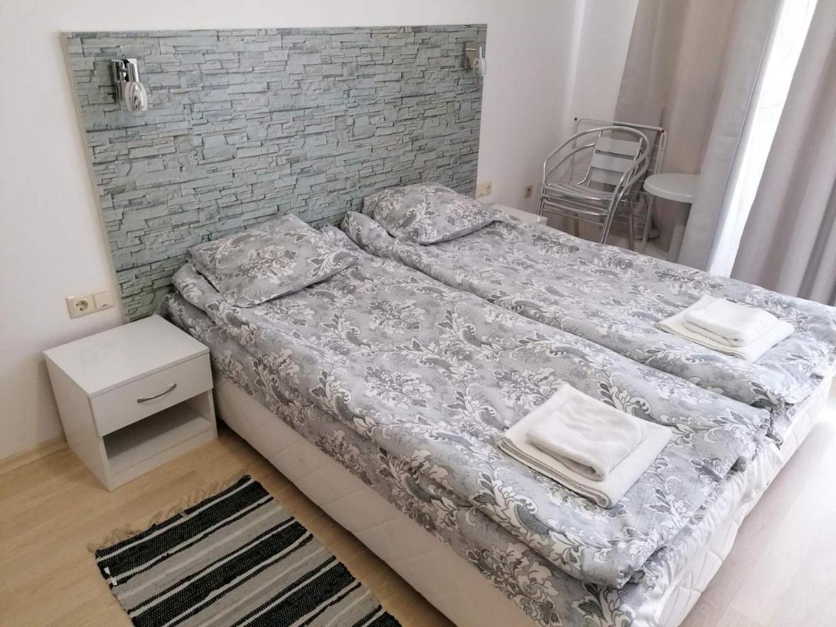 Luxury Apartments In St. John Park Бансько Екстер'єр фото
