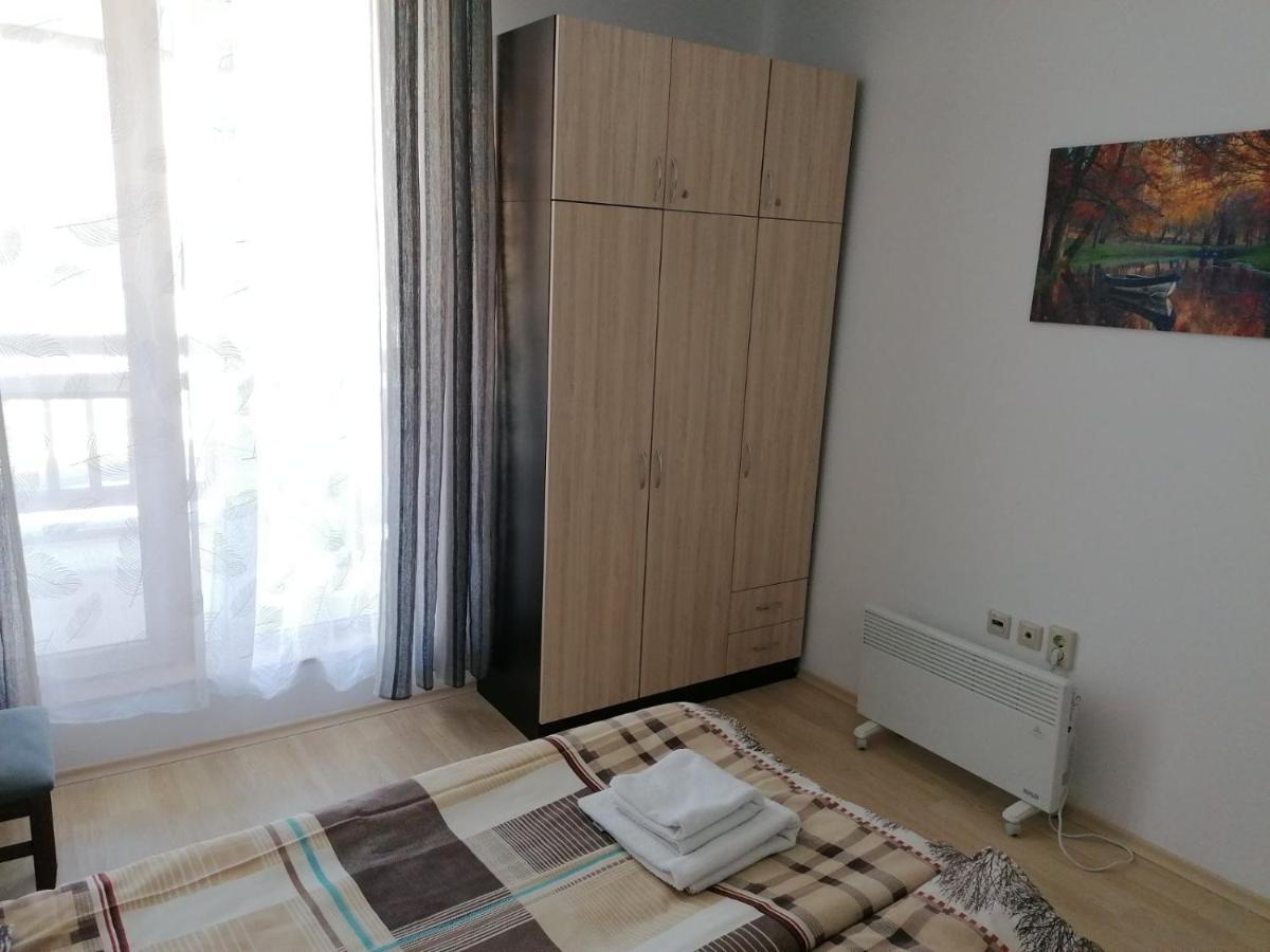 Luxury Apartments In St. John Park Бансько Екстер'єр фото