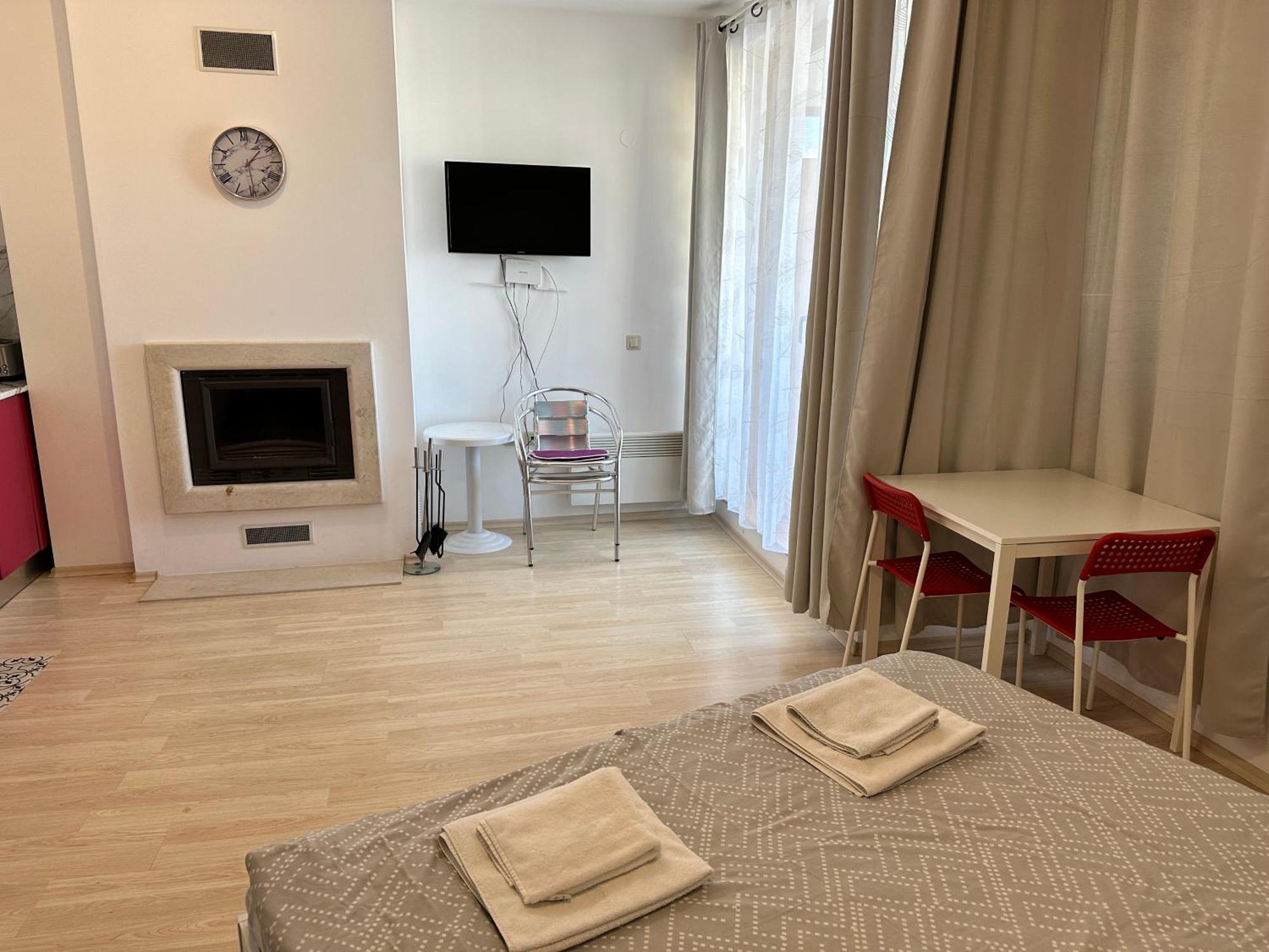 Luxury Apartments In St. John Park Бансько Екстер'єр фото