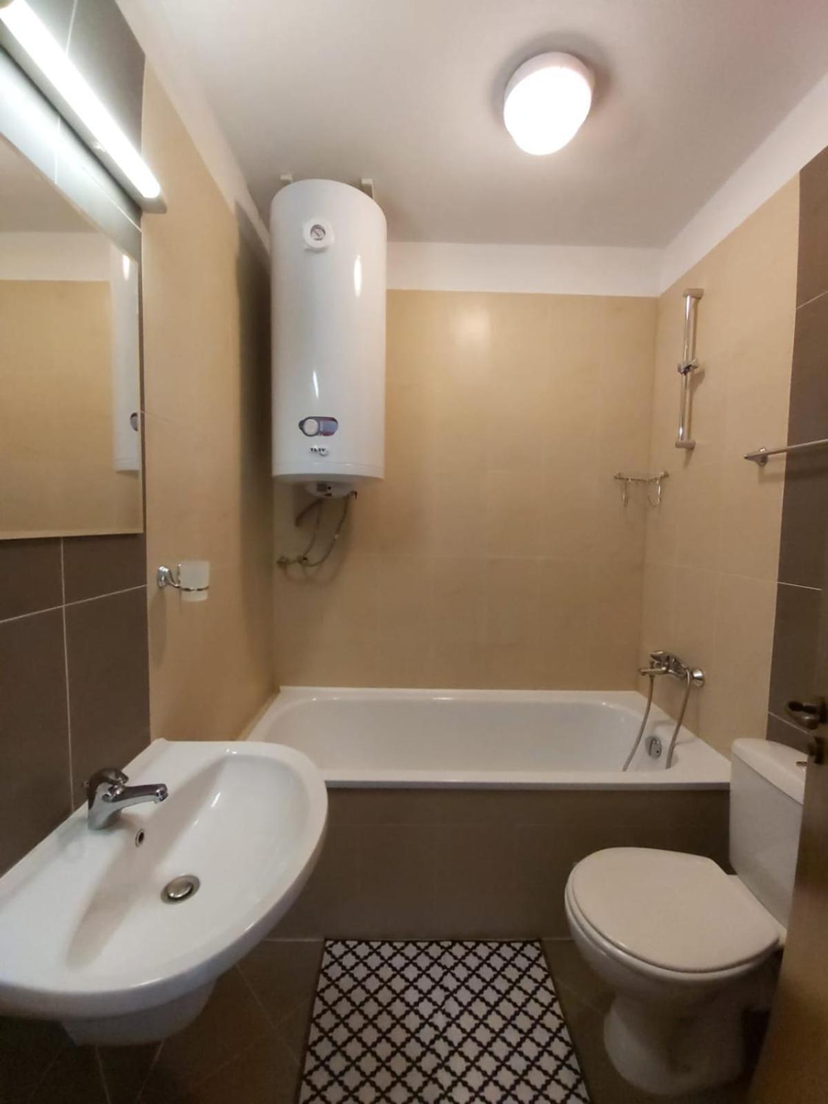 Luxury Apartments In St. John Park Бансько Екстер'єр фото